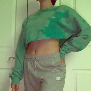Champion DIY Sweatshirt